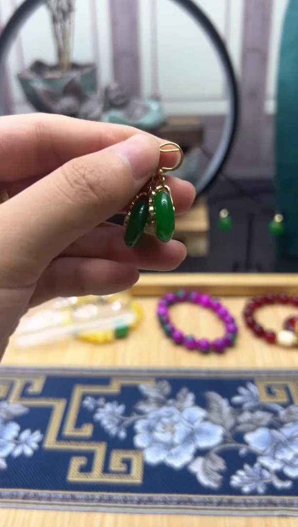 【闪购商品】翡翠耳饰14K金镶嵌E304