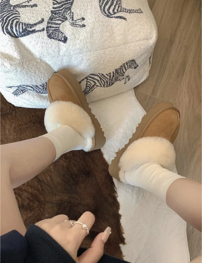 桑坡雪地靴_三字母皮毛一体星拖厚底雪地靴真毛2024新款加厚