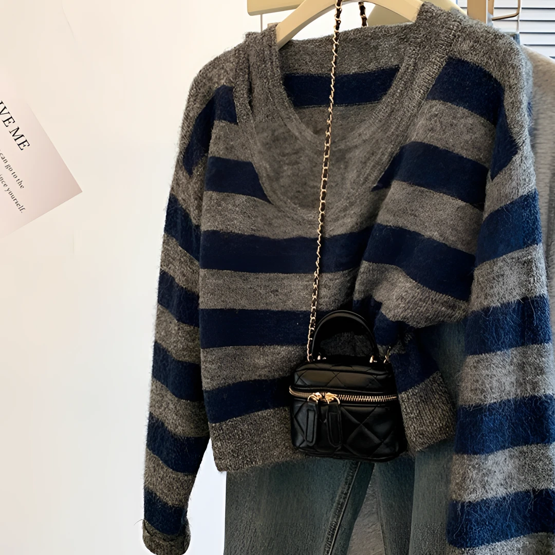 秋冬镂空露肩假两件设计条纹毛衣女韩版背心拼接宽松软糯针织上衣