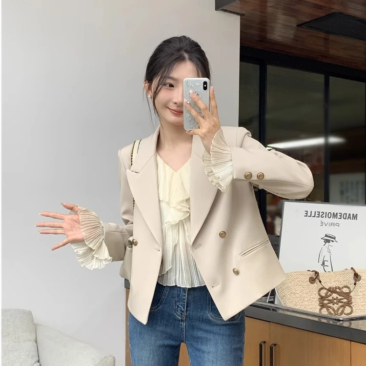 排扣百搭小个子短款宽松设计感钉扣白色法式通勤西装外套双排扣