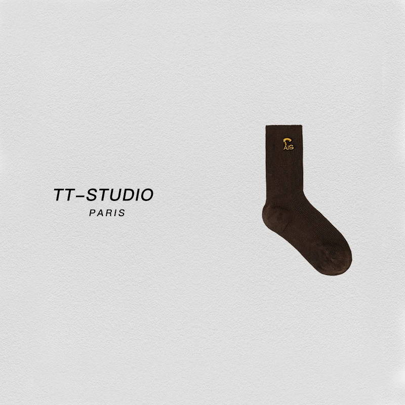 TT-Studio 欧美潮袜金属半香缝标纯色女士中筒袜简约休闲运动风