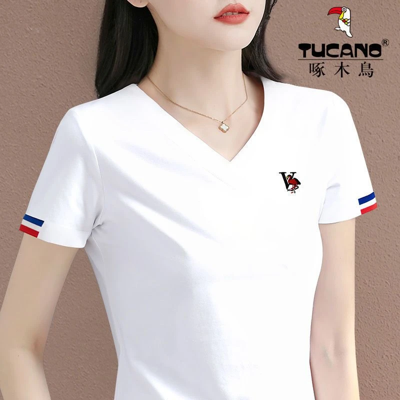 啄木鸟正品女装2023年夏季新款薄款印花小罗纹V领短袖纯棉休闲T恤
