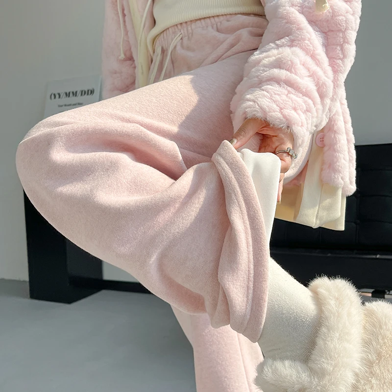 加绒软糯米裤女秋冬季2025新款高腰垂感休闲裤子慵懒风粉色阔腿裤