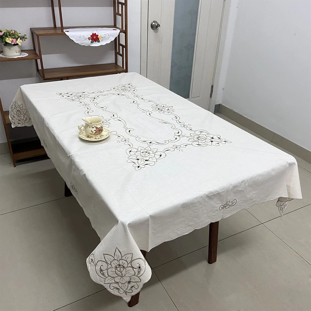 外贸尾单微瑕纯棉雕玉龙镂空手工刺绣长方形桌布绣花台布茶几布
