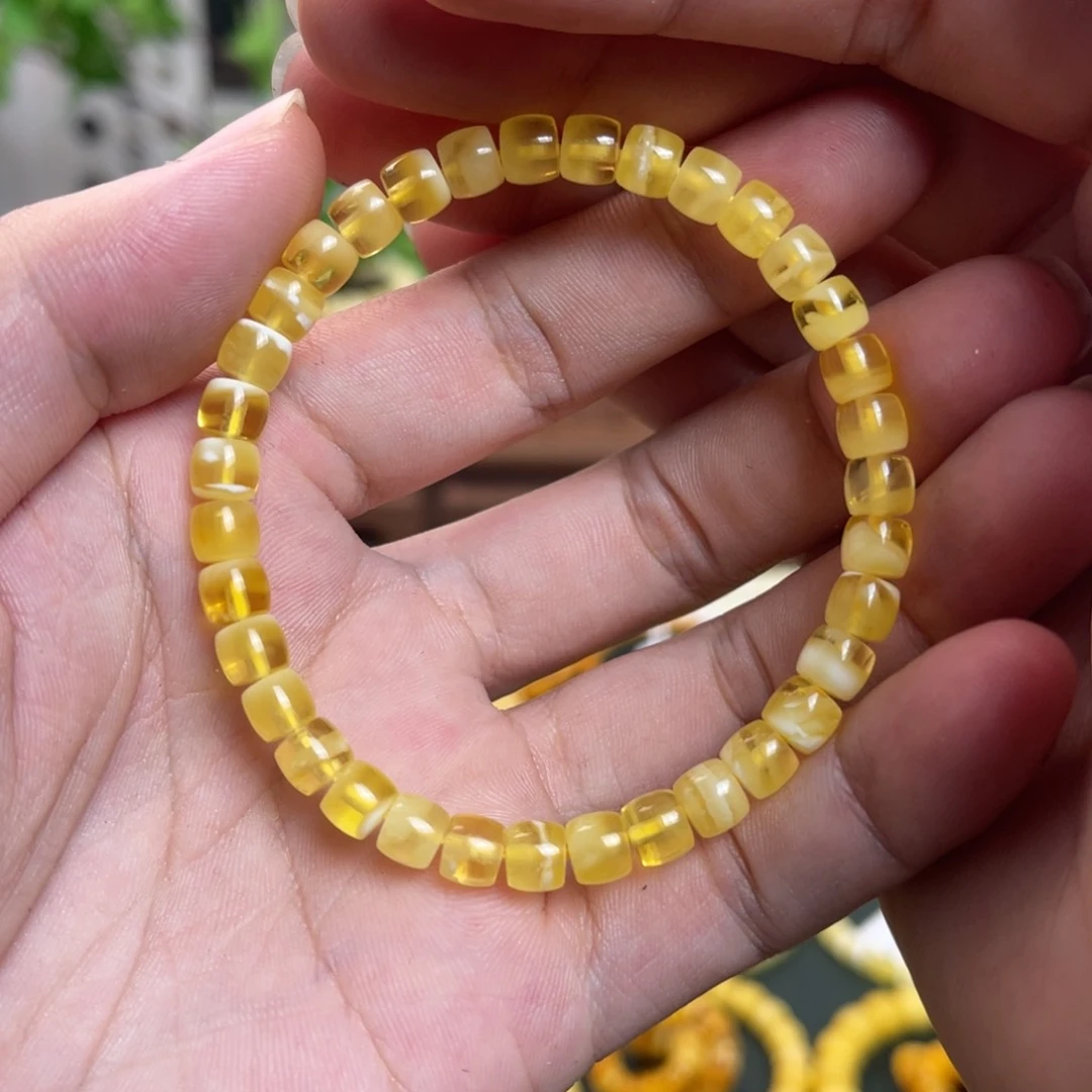 琥珀裸石未镶嵌手串