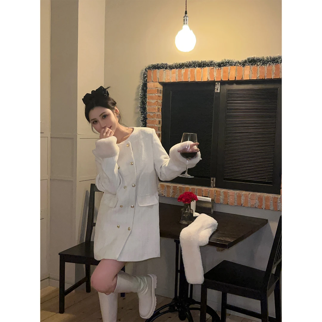王富贵~【名媛战袍】秋冬款粗花呢鸭绒内胆香香外套 W23750