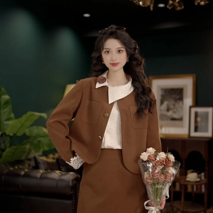 琦琦【可可麦芬】港风复古纯色显瘦外套YW0924226