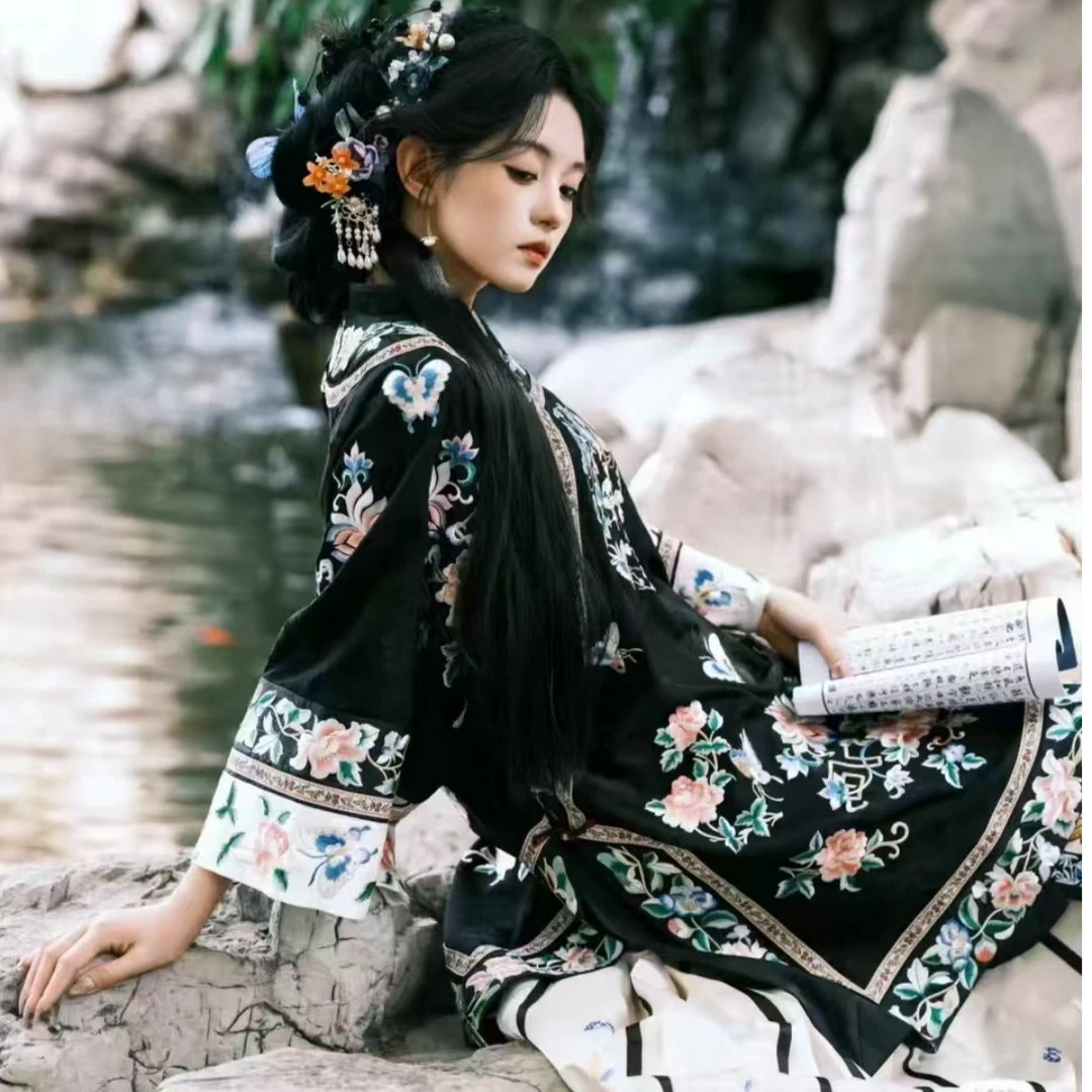 汉服晚清复原款清汉女斜襟清代服饰晋商少奶奶服提花料印花秋冬款