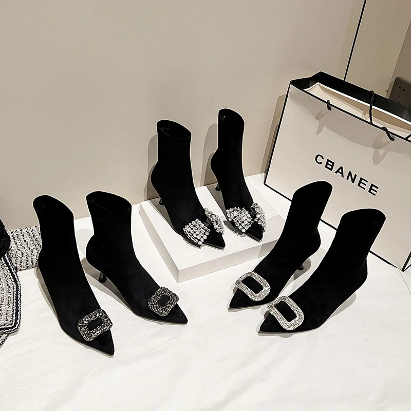 尖头水钻蝴蝶结方扣袜靴女细跟靴子女2024年新款秋冬季绒面短靴女