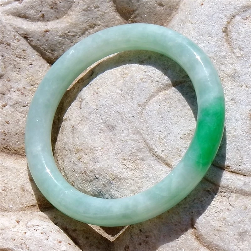 青一月1310天然A货缅甸老坑冰糯种正阳绿翡翠圆条手镯子带证书54