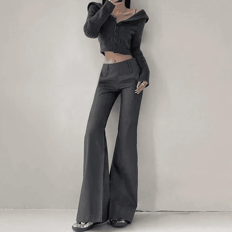 黑色微喇休闲西装裤女2025秋冬新款高腰显瘦不贴腿拖地百搭喇叭裤