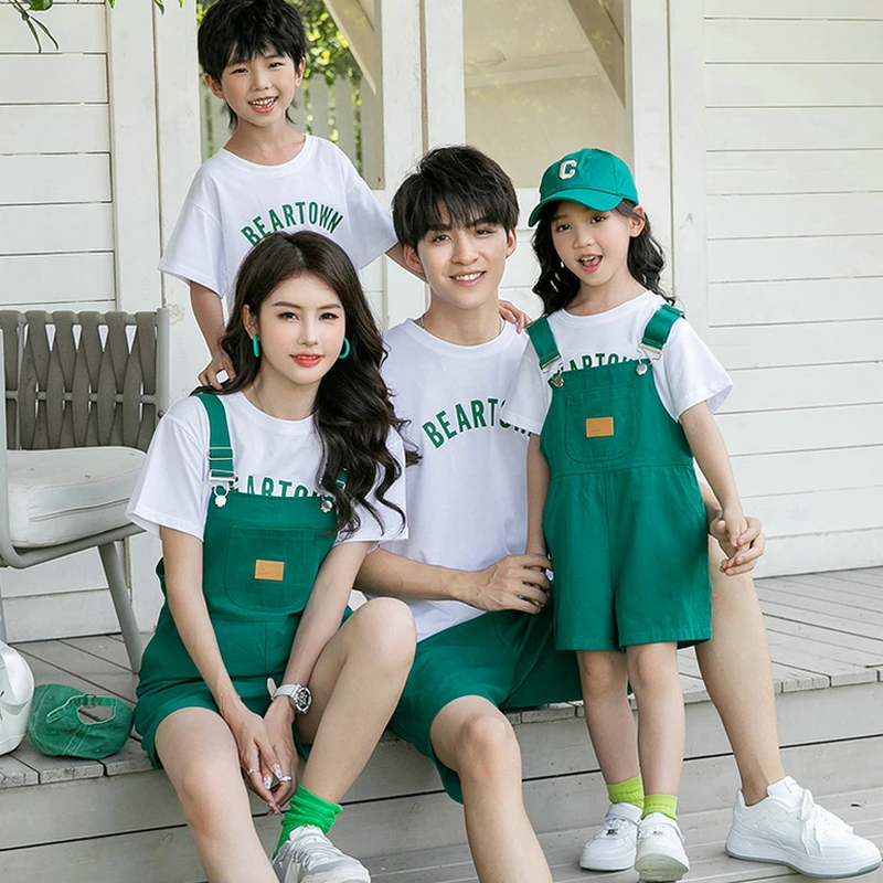 圆领情侣装t恤运动夏季不一样的一男一女套装时尚学生两件套宽松