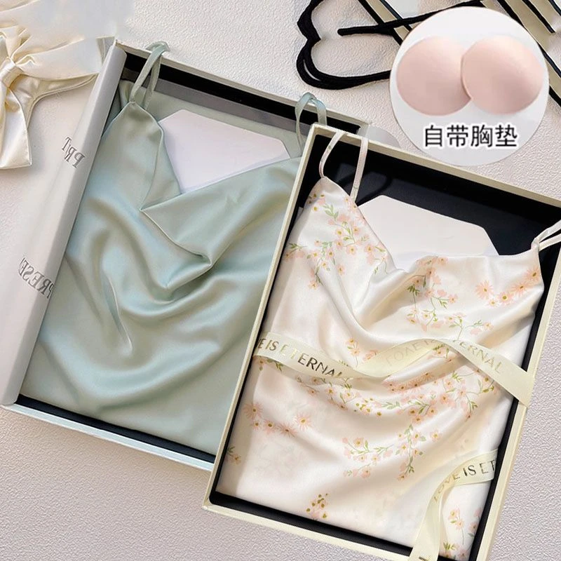 带胸垫睡裙丝滑冰丝女夏薄款法式吊带甜美露背小胸连衣裙子家居服