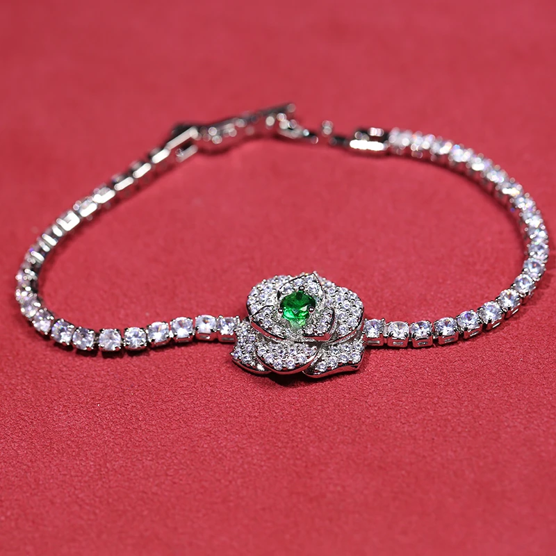 气质花朵绿色宝石手链m951
