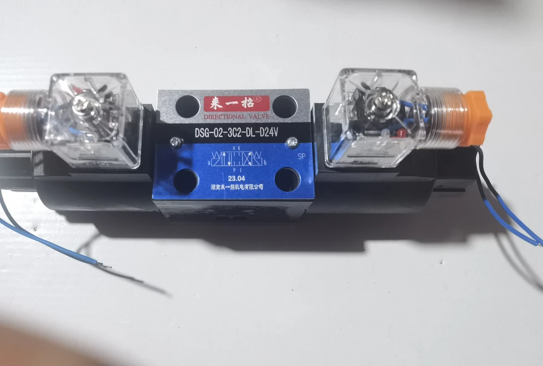 3c2 24V电磁阀 液压