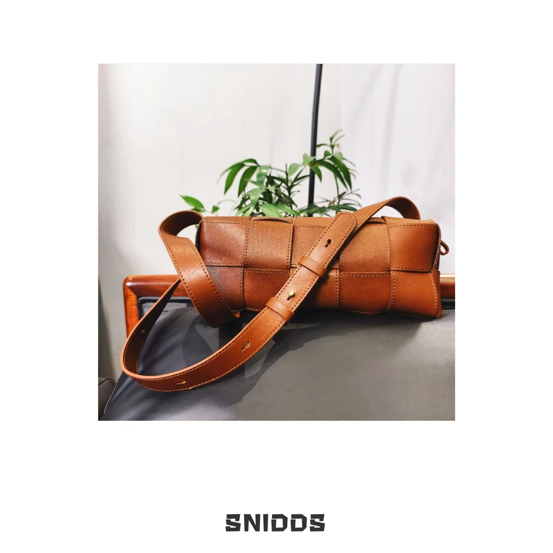 女士  简约中古手工编织牛皮单肩包斜挎包