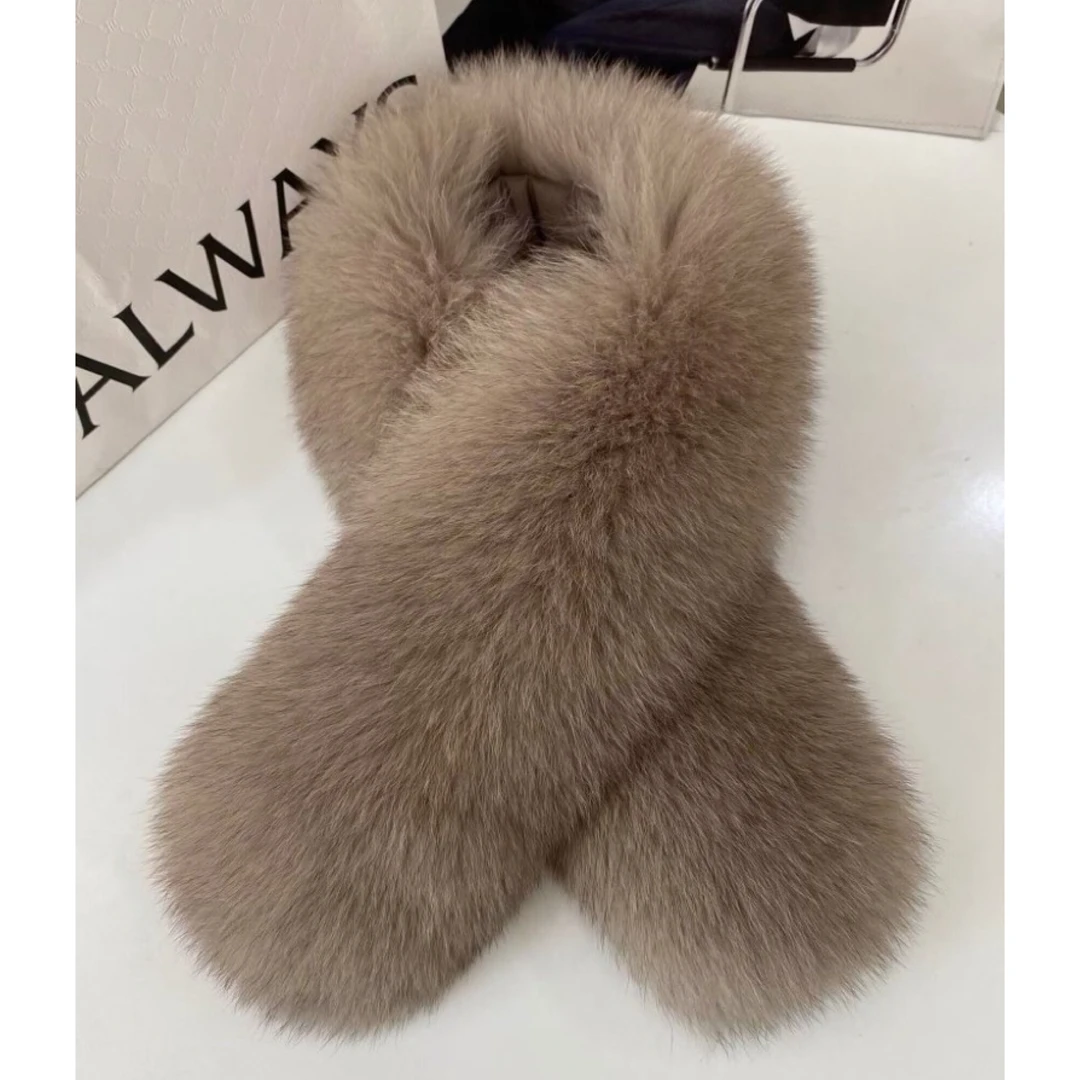 【宠粉福利】毛毛领围巾一条