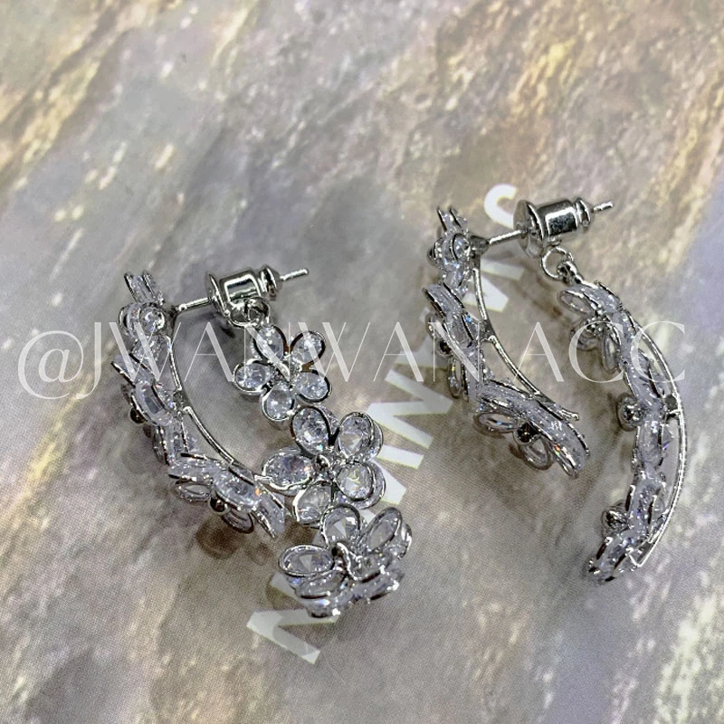 铜合金锆石耳饰 花涧清晨两戴冰晶花朵耳环01ED1254
