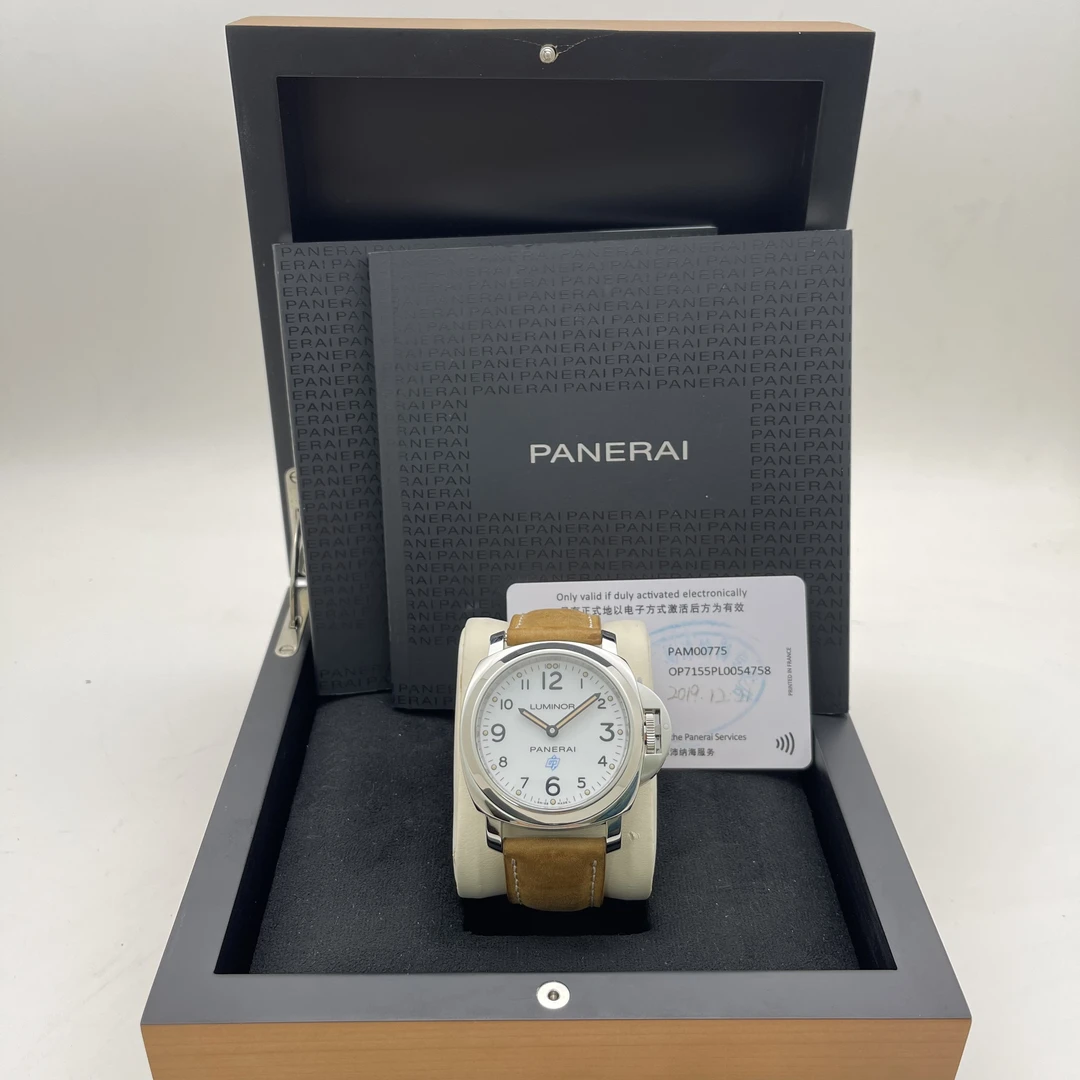 95新 Panerai/沛纳海 庐米诺/A82706/手动机械/44mm/工价42600