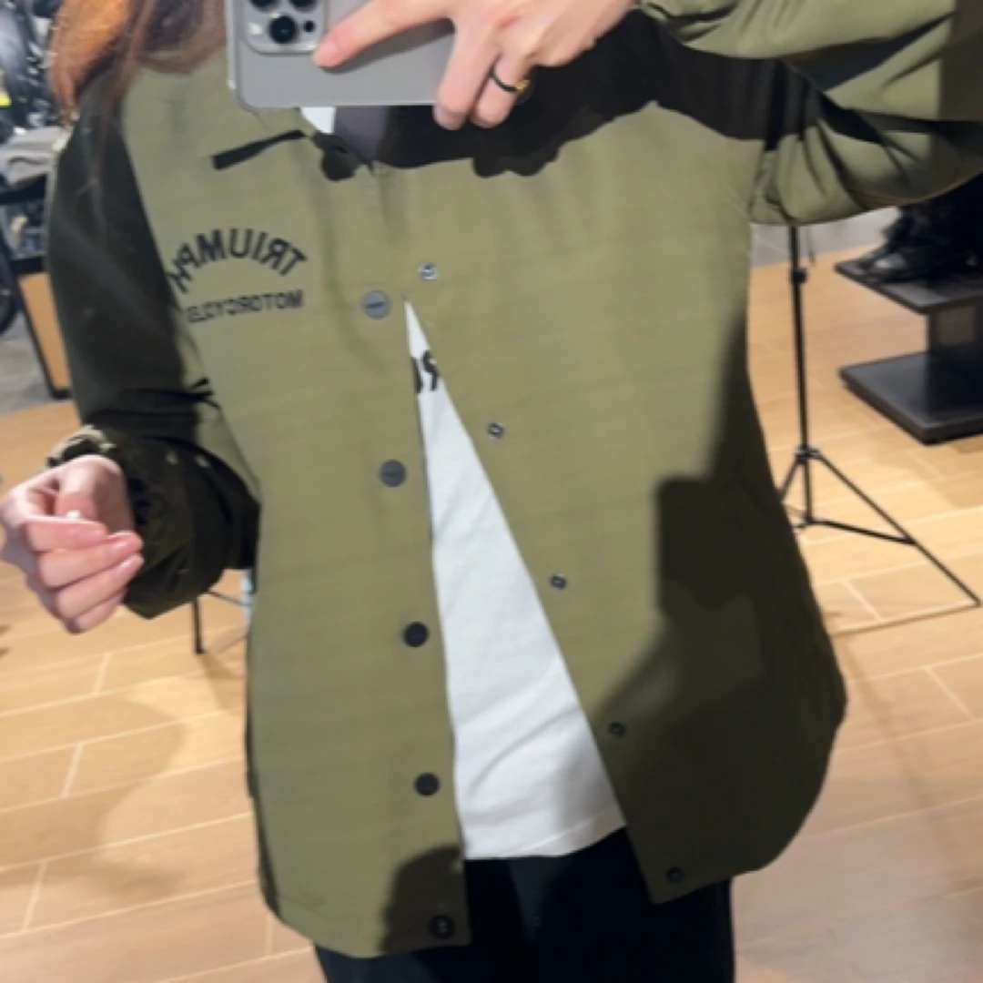 英伦凯旋教练夹克