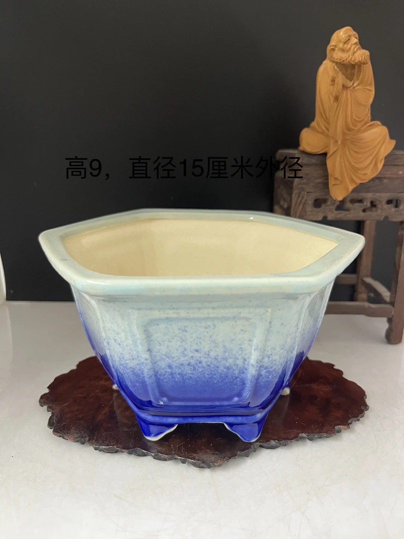 紫砂白泥奎面六方,高9,直径15厘米外径
