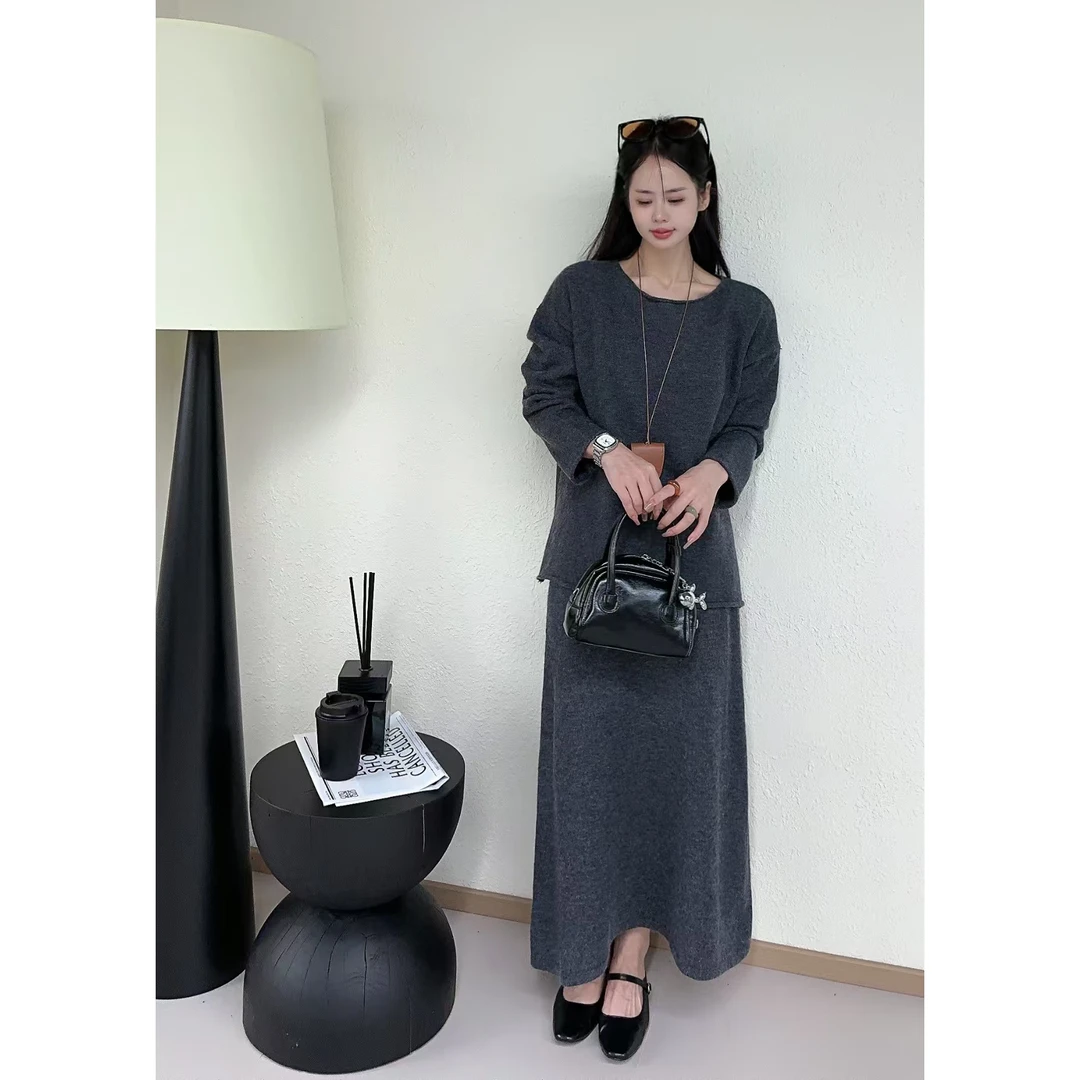 港风套装长袖宽松秋季高腰中长款鱼尾半身裙灰色开衫毛衣