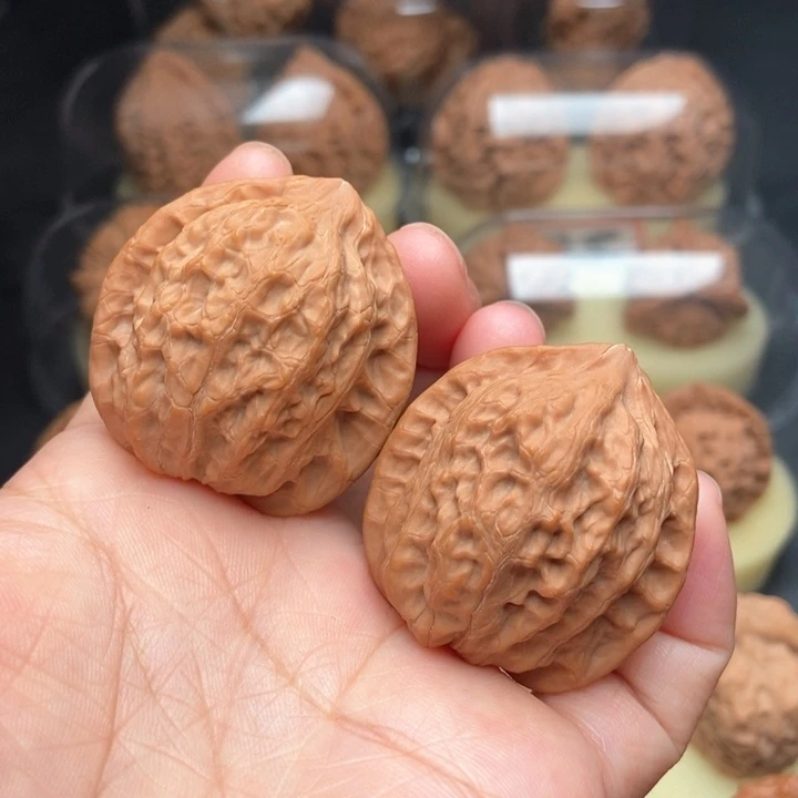 文玩核桃把件公子