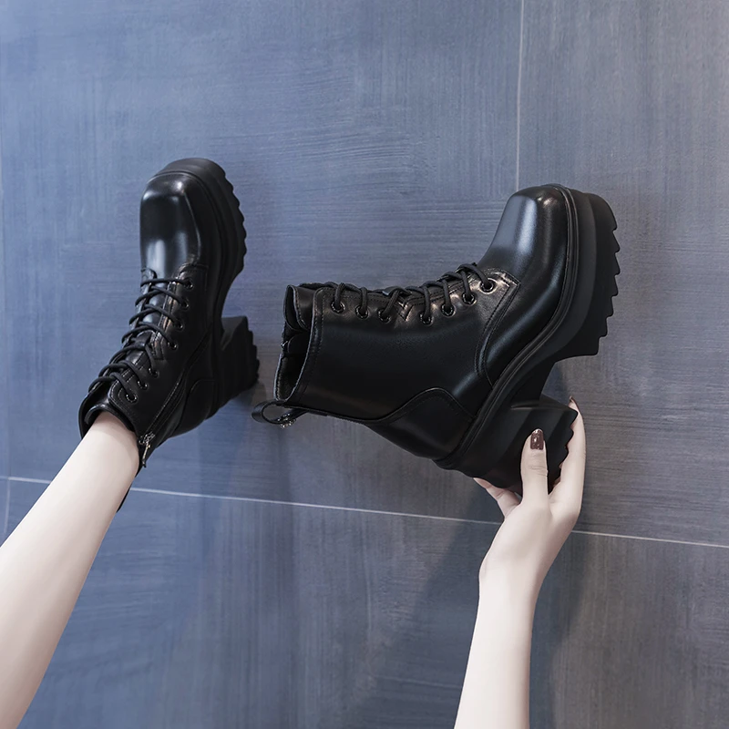 内增高9cm马丁靴女2024年春秋季新款切尔西厚底短靴单靴2079-11