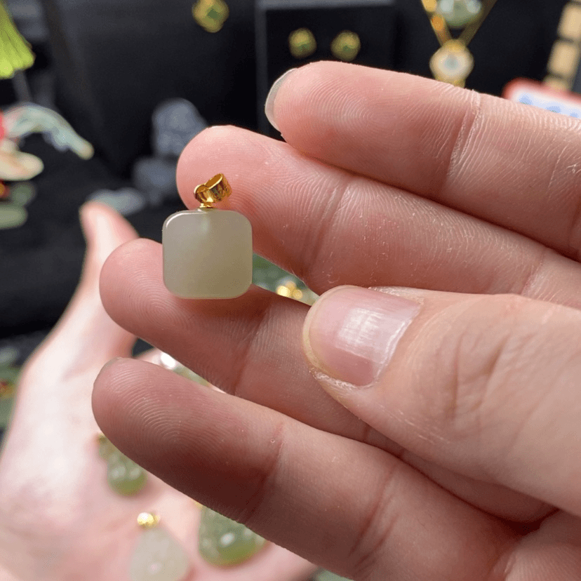 【闪购商品】和田玉颈饰银S925镶嵌抹*