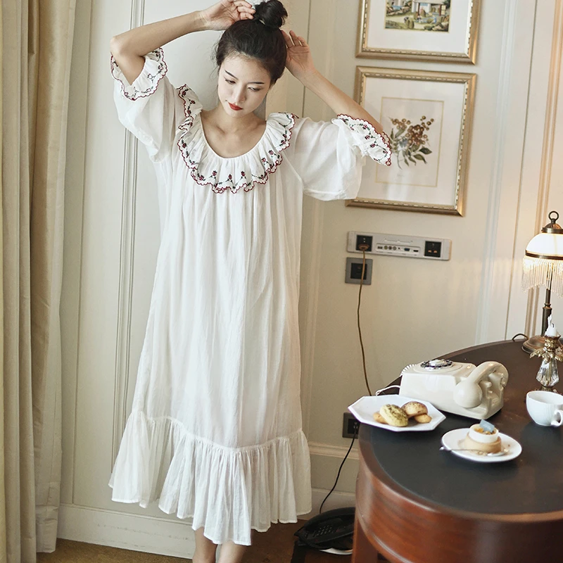 赫本风高级感复古晨袍纯棉睡衣甜美少女赵露思同款法式睡裙长裙