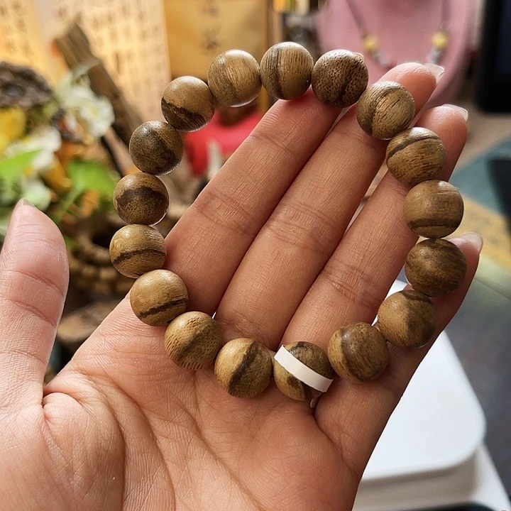 沉香手串天然野达拉干蛇皮纹单圈1.2