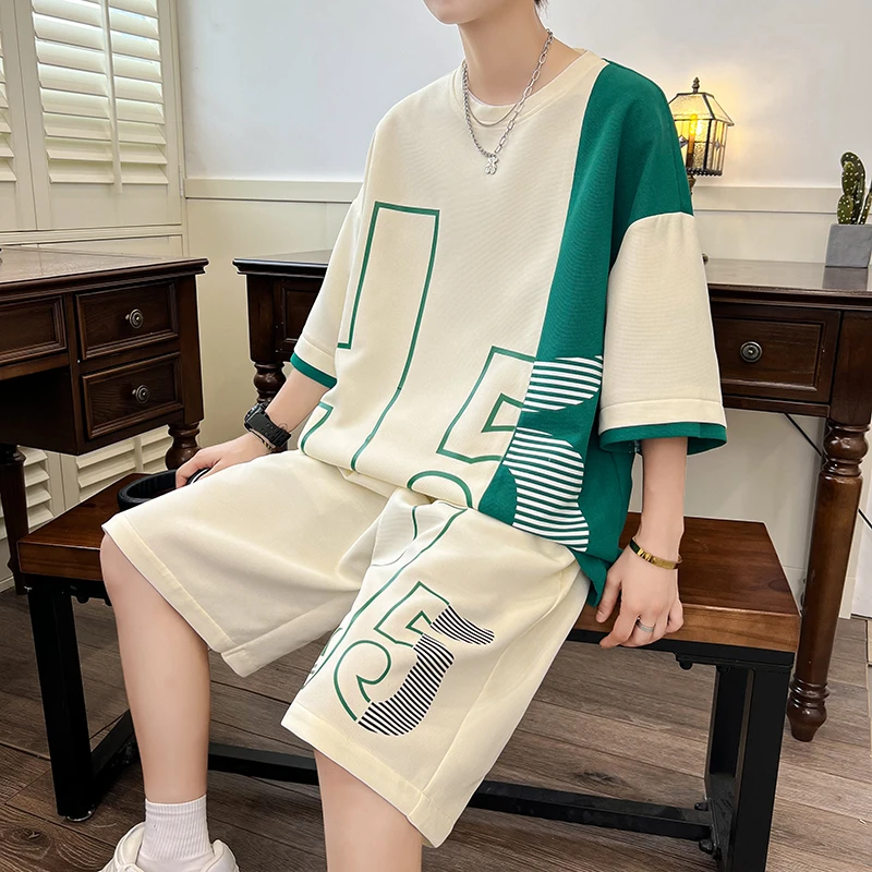 青少年夏季16帅气男款短袖T恤15初高中学生14宽松休闲运动套装18