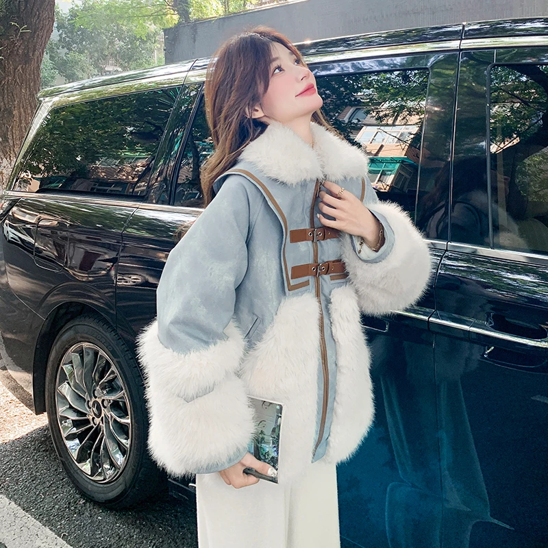 蓝色牛仔拼接加厚毛绒外套女2024冬新款宽松设计感皮毛一体派克服