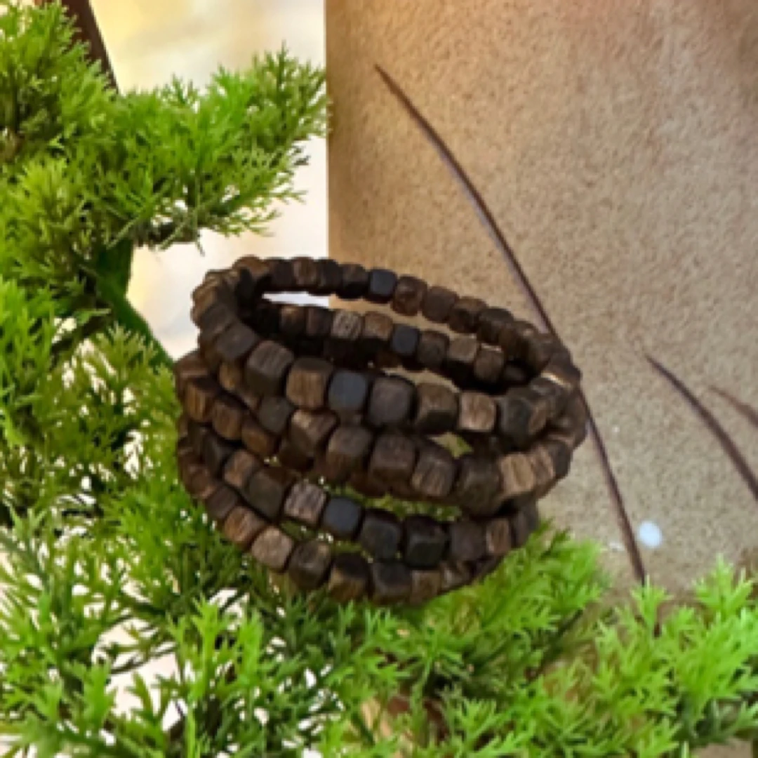 四方来财绿虫漏棋楠沉香06单圈多样性发一条4