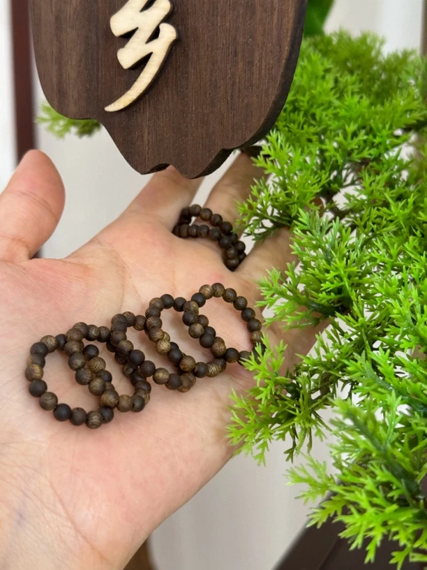 沉香沉香母树戒指棋楠高品质0.4老料多样性发一条