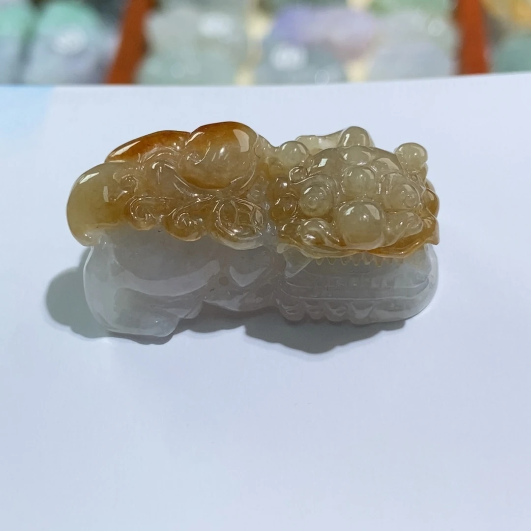 翡翠颈饰未镶嵌貔貅