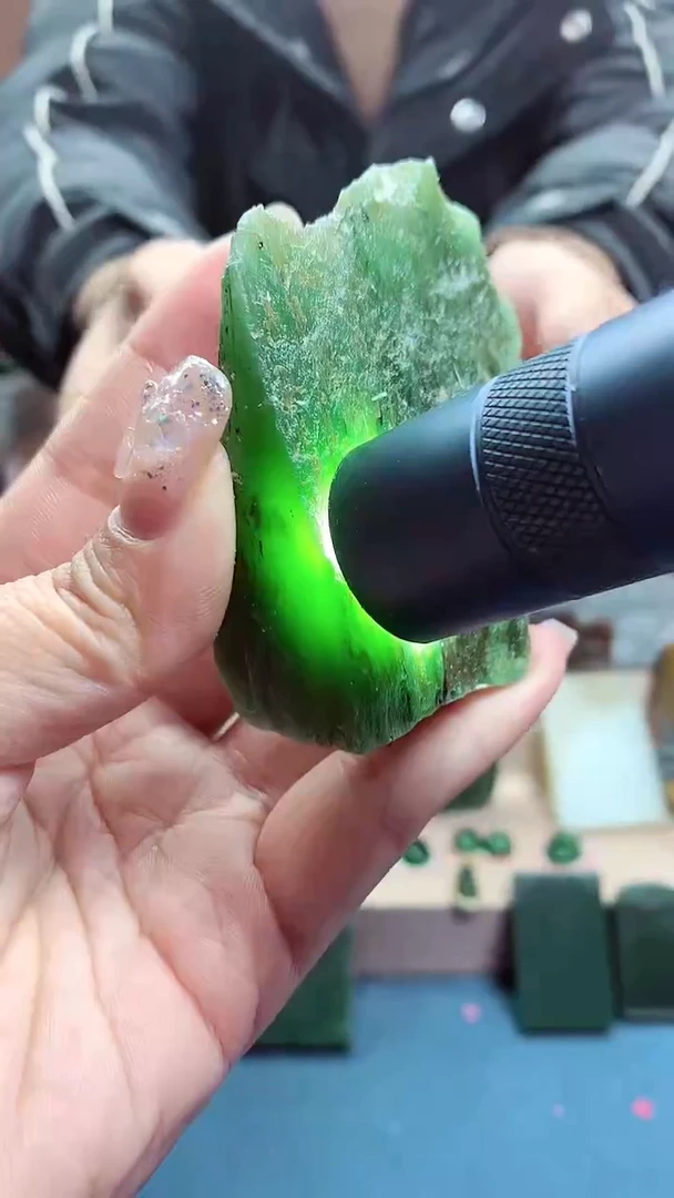 【闪购商品】和田玉珠宝半成品未镶嵌011