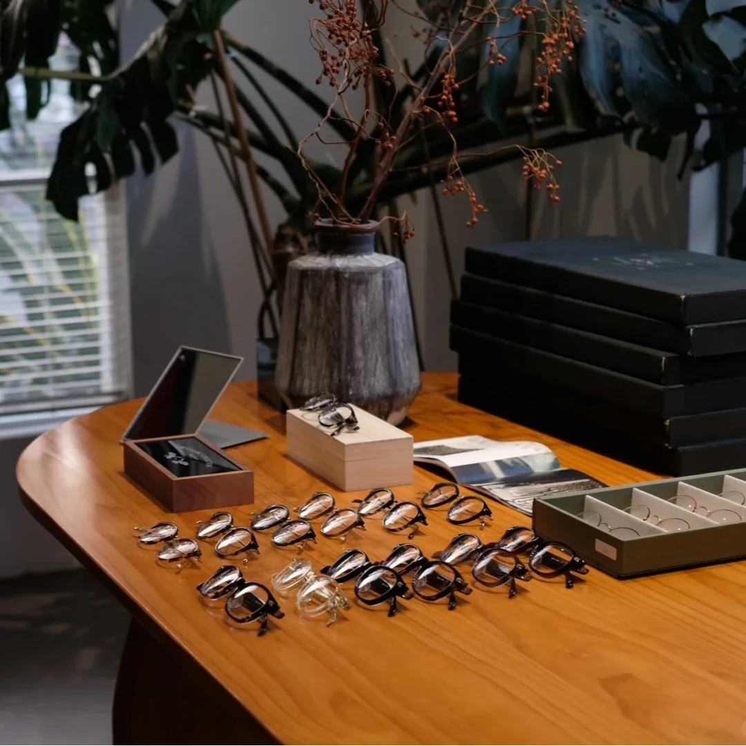 7【P 】简约个性高定眼镜高级商务板材纯钛眼镜+160镜片定制