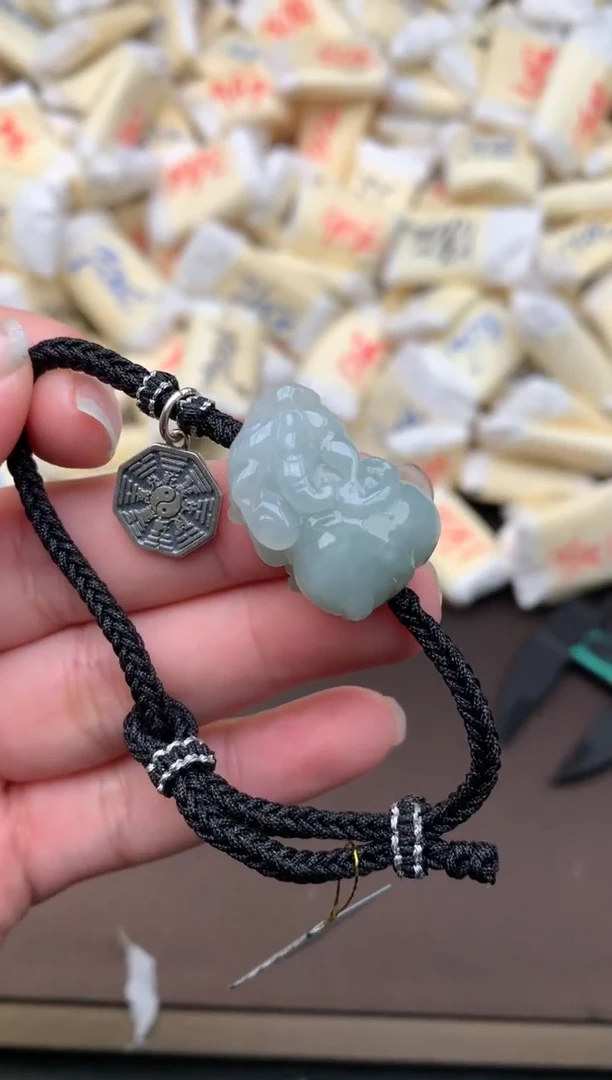 【闪购商品】翡翠手绳未镶嵌福利