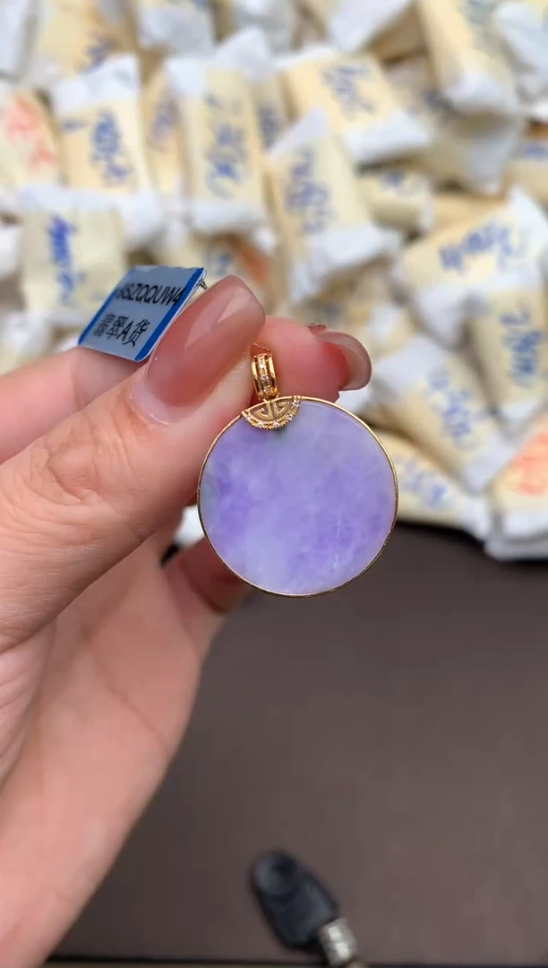 【闪购商品】翡翠挂件18K金镶嵌—