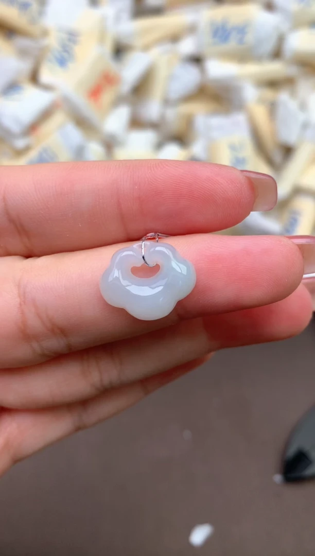 【闪购商品】翡翠挂件未镶嵌一   22