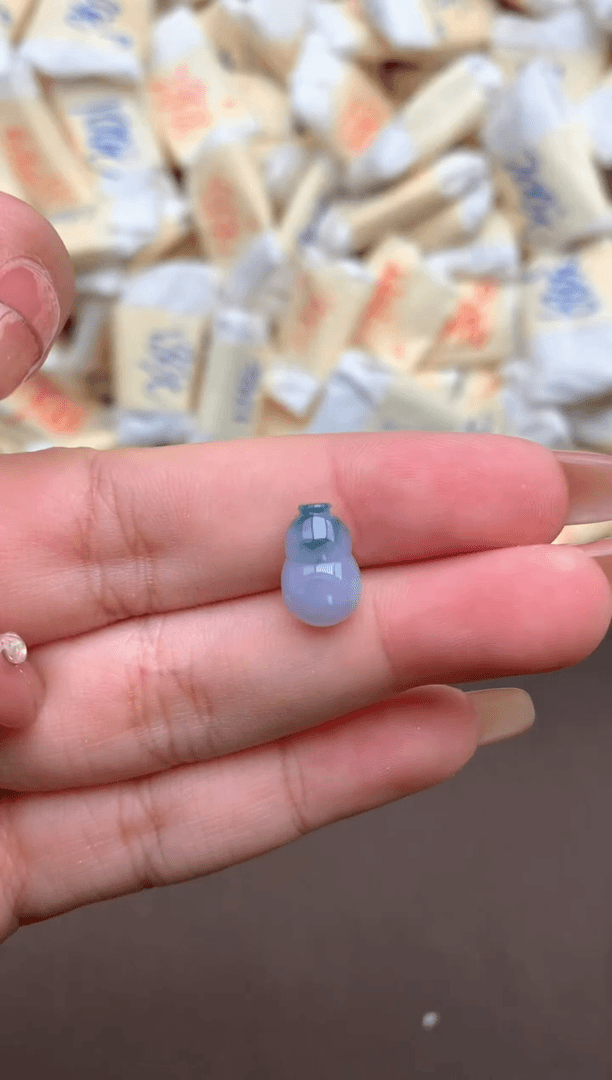 【闪购商品】翡翠挂件未镶嵌一