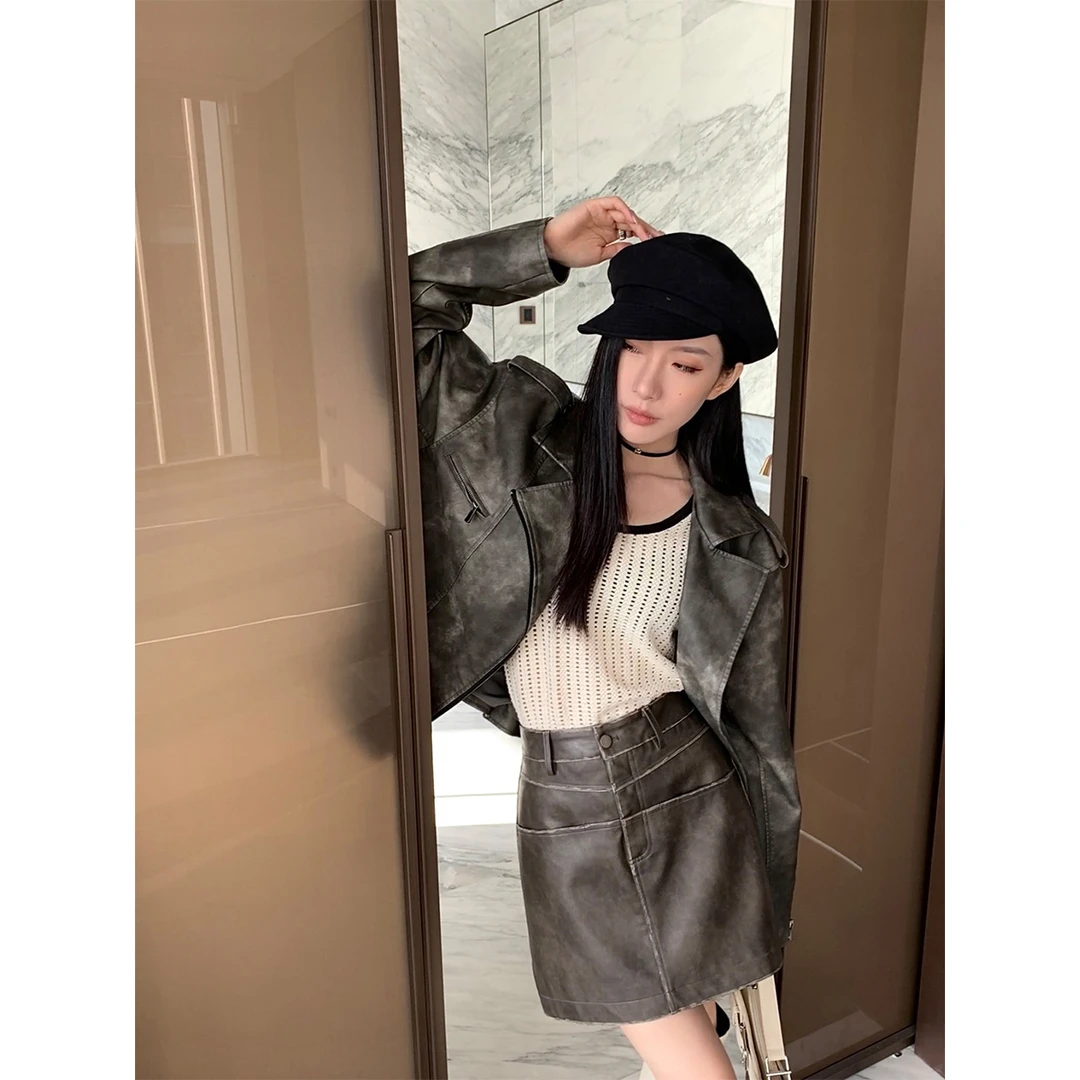 【清】P0304Y3052  高级感复古擦色皮质半身裙