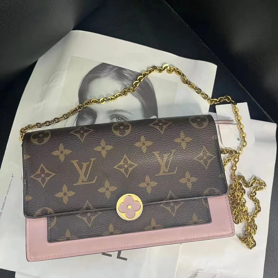 95新 LouisVuitton/路易威登 捐金沉珠/小花woc链条包