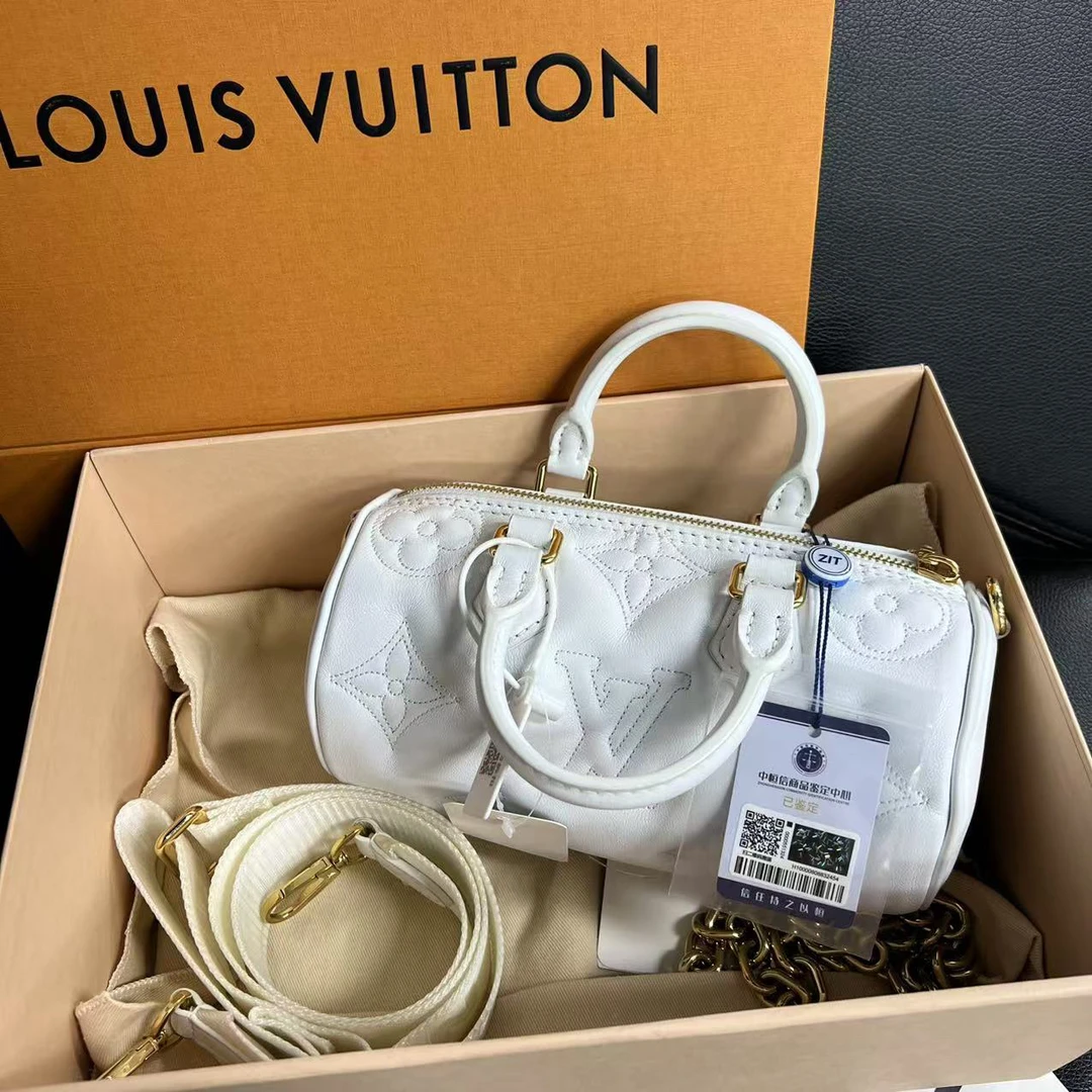 95新 LouisVuitton/路易威登 捐金沉珠/巴比龙白色单肩