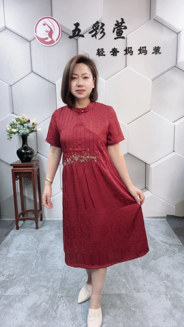 妈妈装夏季新中式国风连衣裙气质旗袍中老年喜婆婆婚宴轻奢裙子