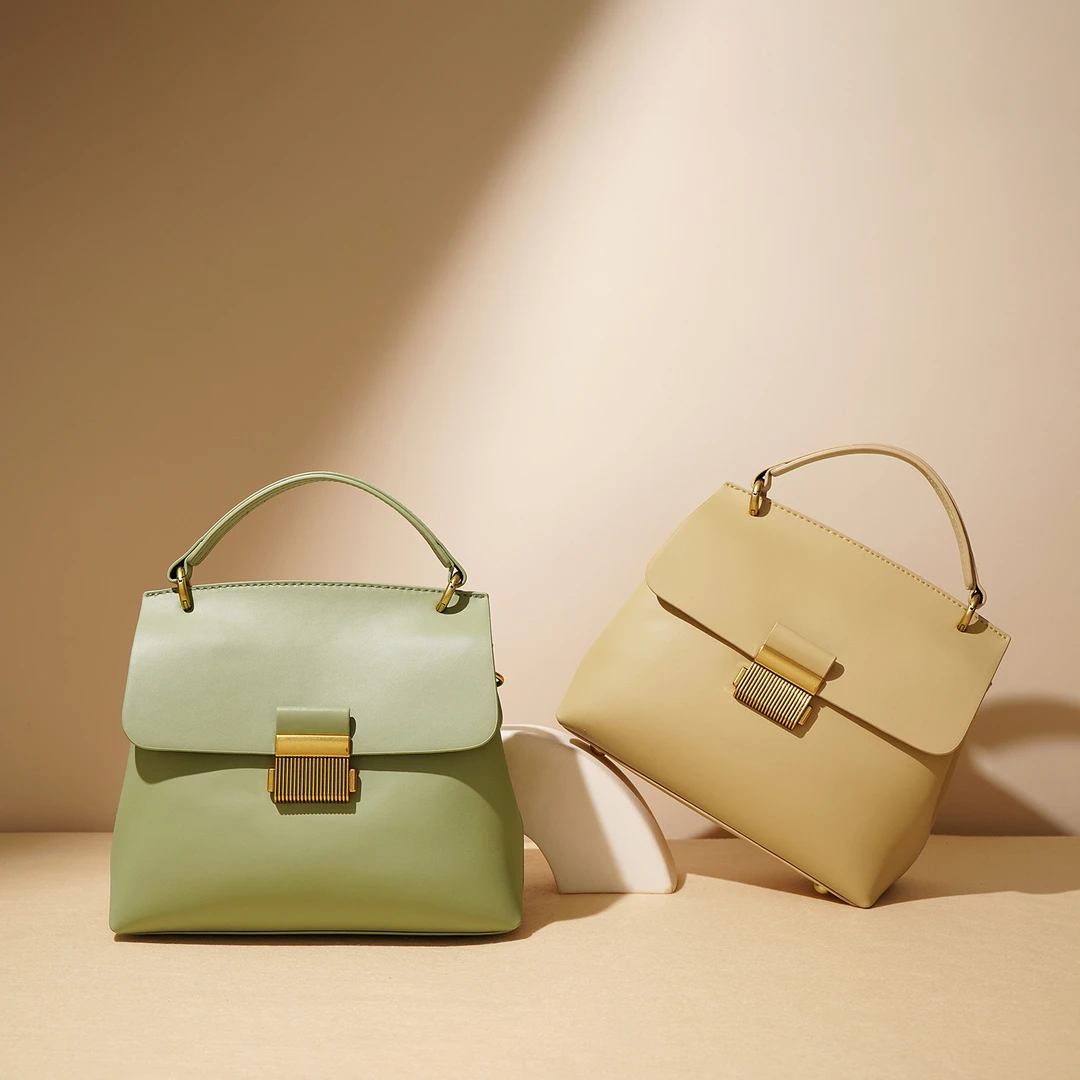 女士包包简约通勤翻盖包2024新款女士牛皮百搭单肩包斜挎包手提包