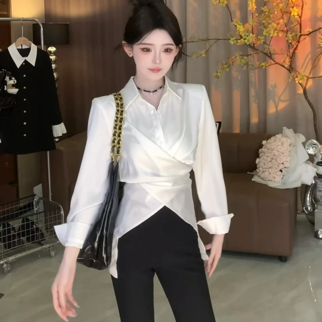 「银色山泉」高智淡人褶皱收腰气质长袖衬衫女