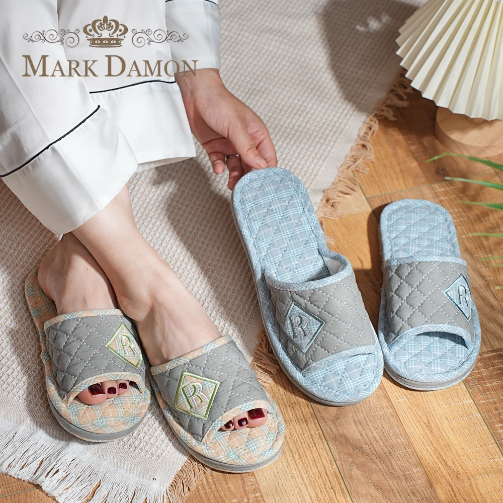 新款简约软底居家春秋男女情侣静音加厚防滑防臭家居室内地板拖鞋