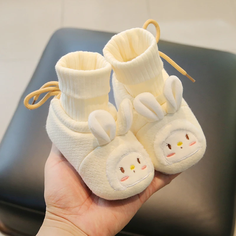 婴儿鞋子冬季加绒加厚保暖软对男女宝宝鞋袜一体0-6-9-12个月防掉